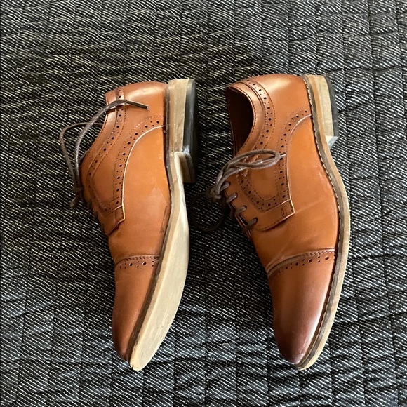 Stacy Adams Kids Brown Dress Shoes - Picture 6 of 11